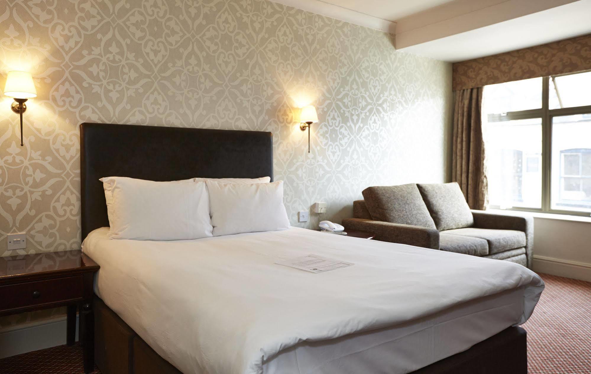 Ye Olde Talbot Hotel By Greene King Inns Worcester Exteriér fotografie
